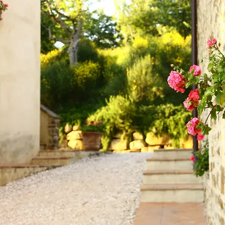 Vakantieboerderij La Tavola Dei Cavalieri *